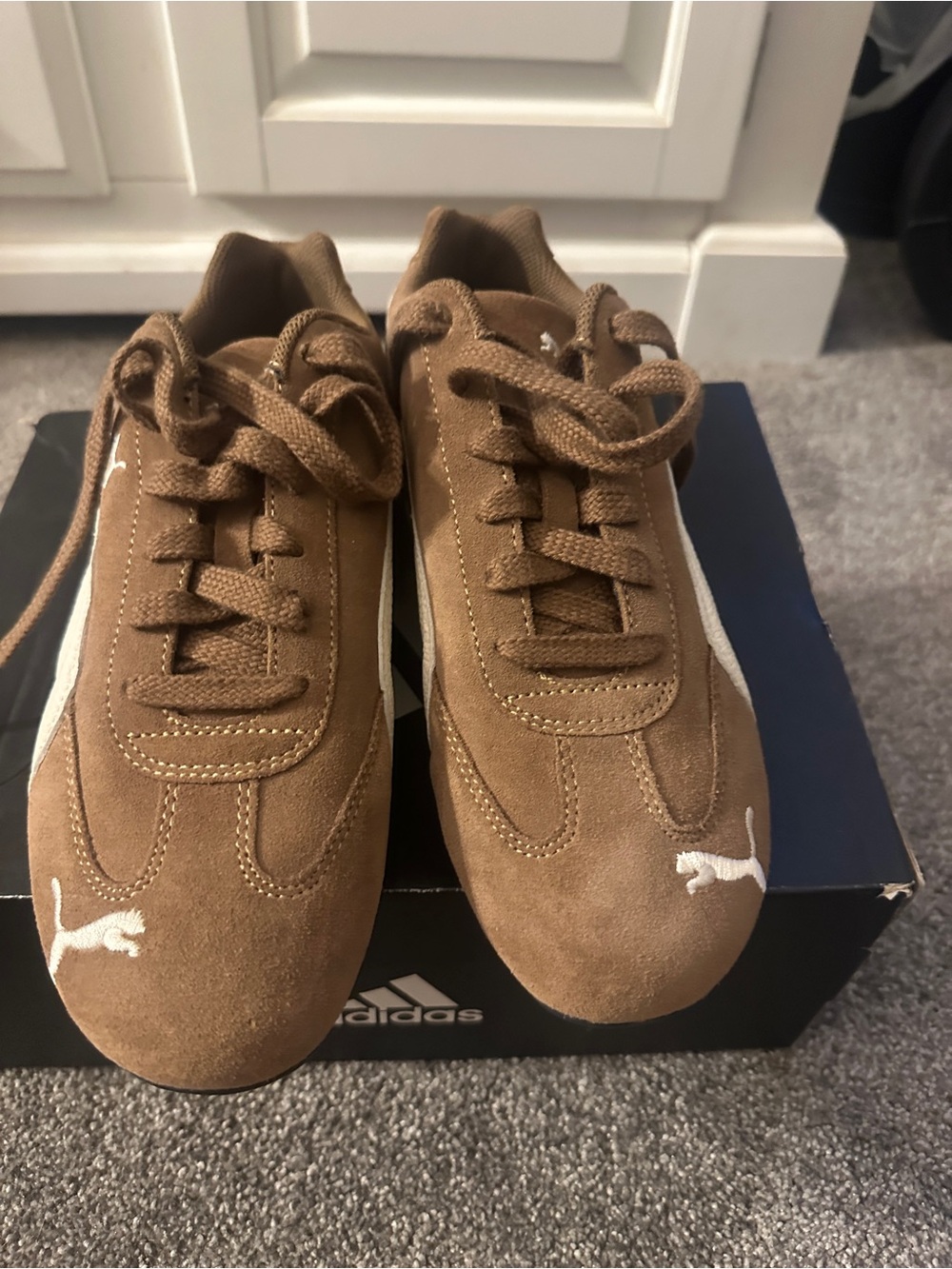 Puma Women’s Brown Suede Sneakers with White Formstrip - Picture 2 of 5